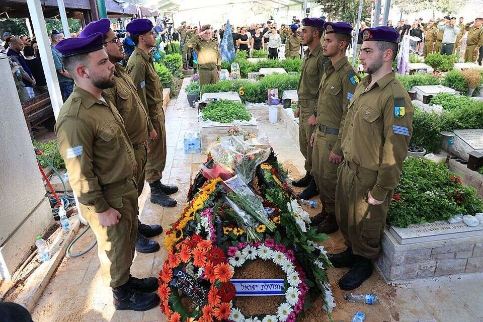 הלווית סמל קיריל ברודסקי בבית העלמין בקרית שאול , קוקו
