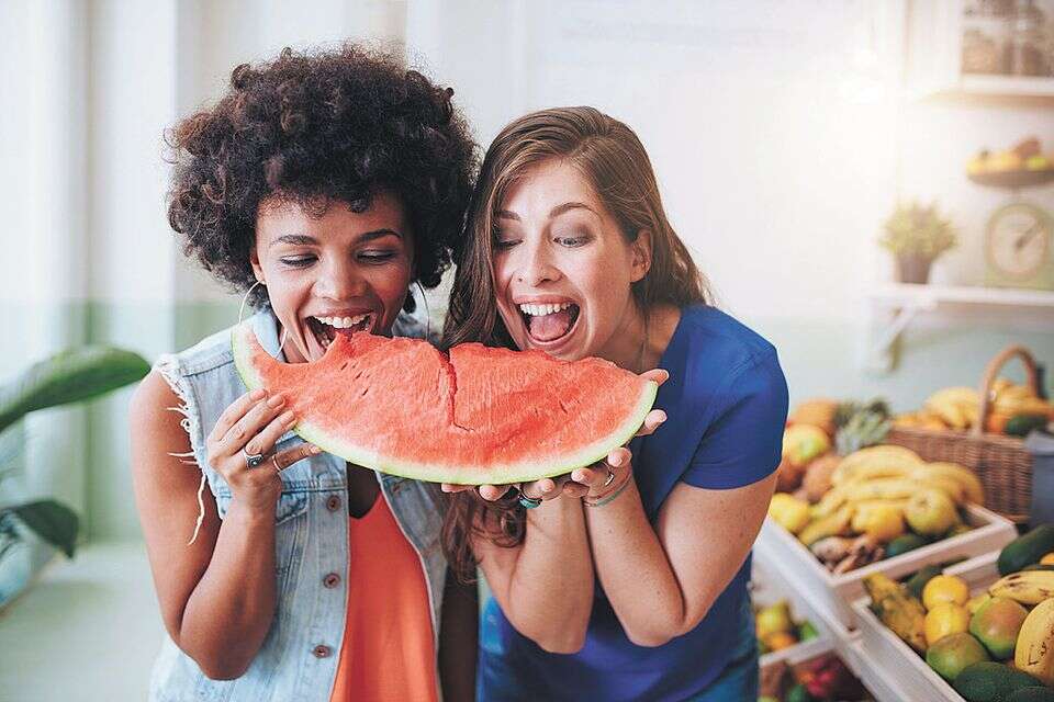 צונן, טעים ובעל יתרונות תזונתיים. אבטיח , GettyImages