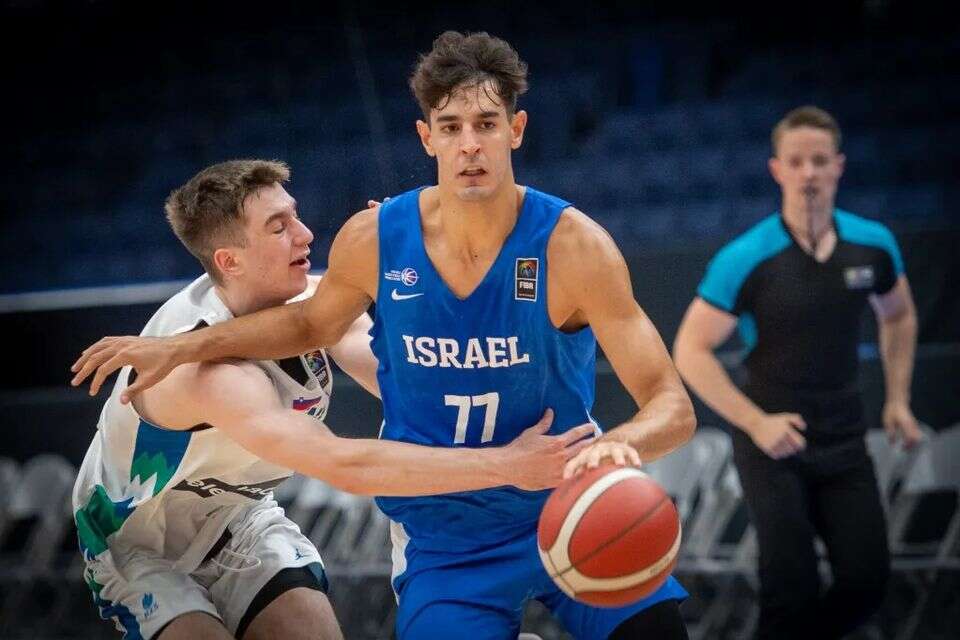 בן שרף , FIBA