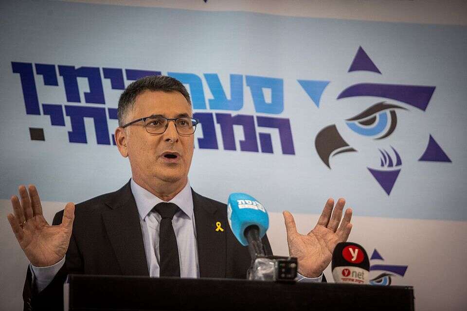ח"כ גדעון סער , אורן בן חקון