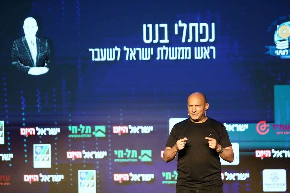 נפתלי בנט בוועידת "ישראל היום" , גדעון מרקוביץ