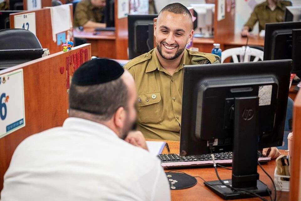 המלחמה העמיקה את הצורך. גיוס חרדים (ארכיון, למצולמים אין קשר לכתבה) , דובר צה"ל