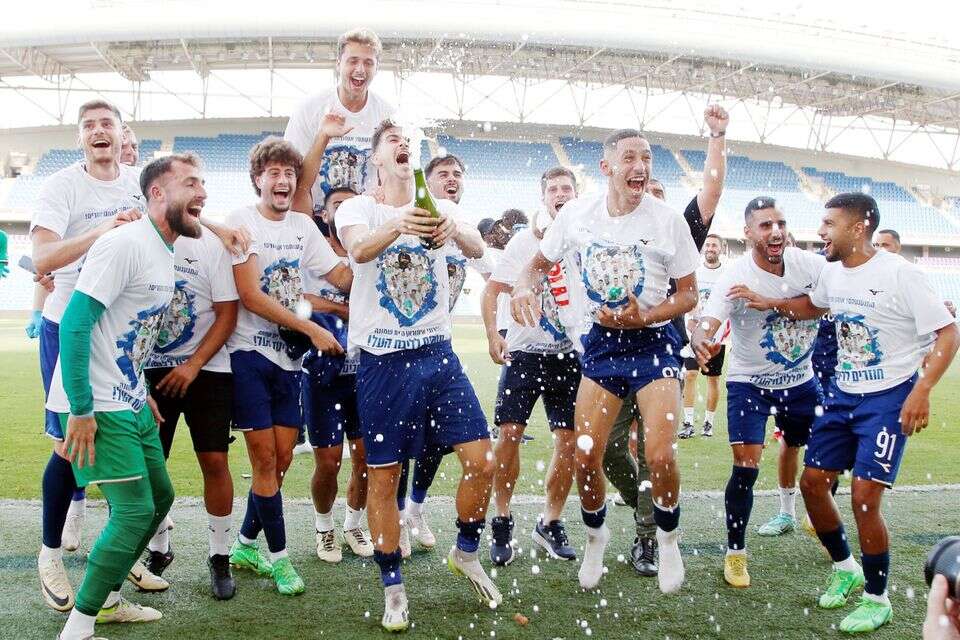 שחקני ק"ש חוגגים עלייה. מתמודדים עם מציאות לא שפויה , .