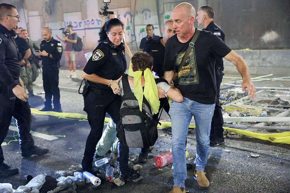 עצורים בהפגנות בתל אביב , אי.אף.פי