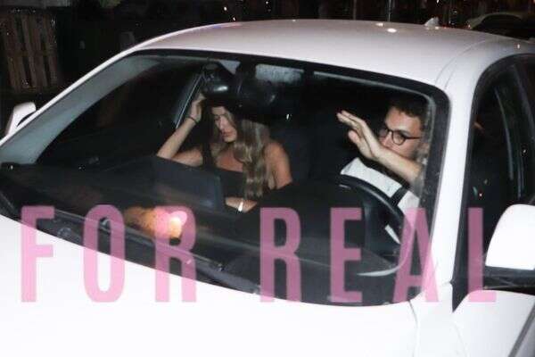 אמילי קופר ועידן גלפר ,  ניר פקין 