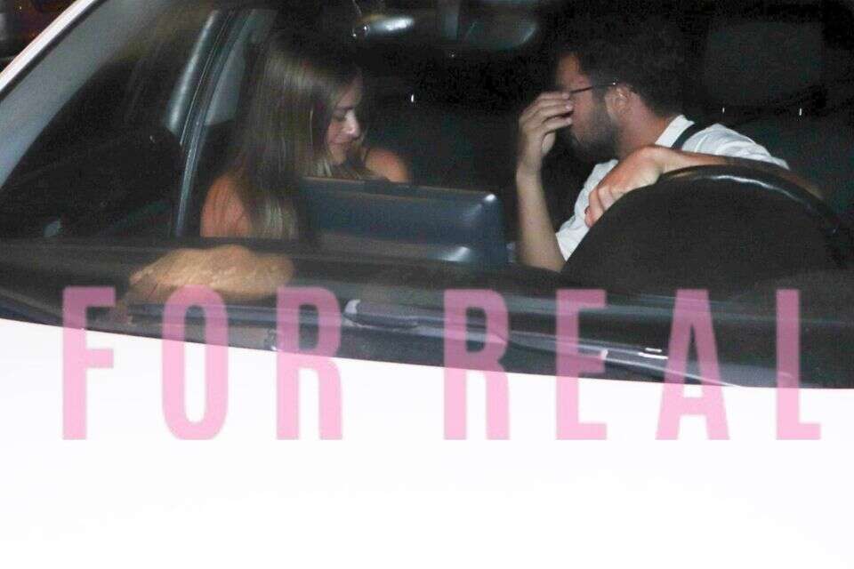 אמילי קופר ועידן גלפר , ניר פקין