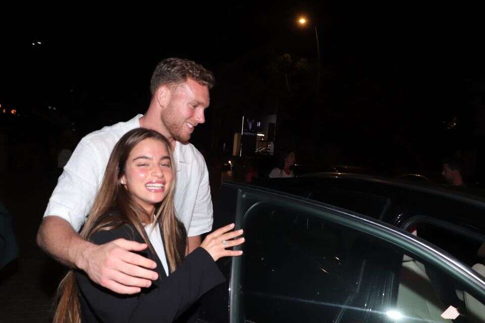 נועה קירל ודניאל פרץ , ניר פקין