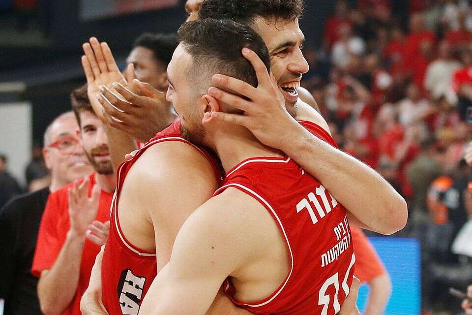 תומר גינת ובר טימור. השרידים האחרונים מעונת 2022/23 , אלן שיבר