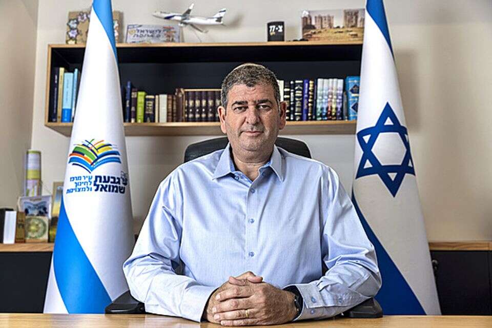 "לא דיברנו על מקומות ברשימה לכנסת". ברודני.  , יהושע יוסף