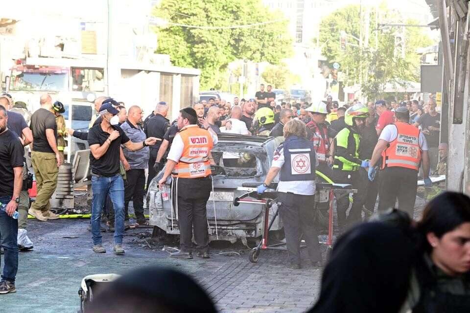 זירת הפיצוץ ברמלה // יוסי זליגר , יוסי זליגר
