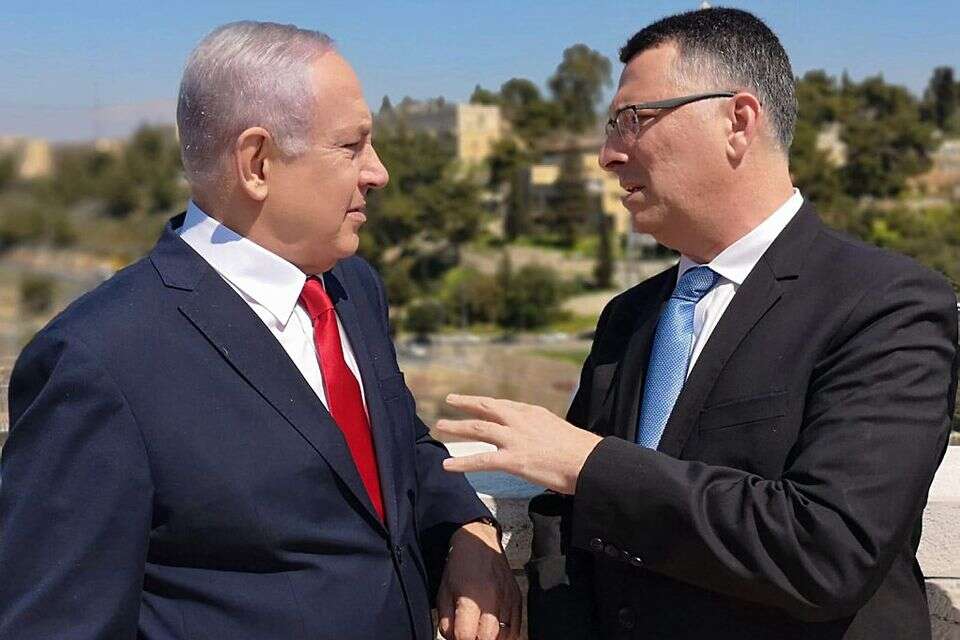ח"כ סער ורה"מ נתניהו (ארכיון) , שרון רביבו