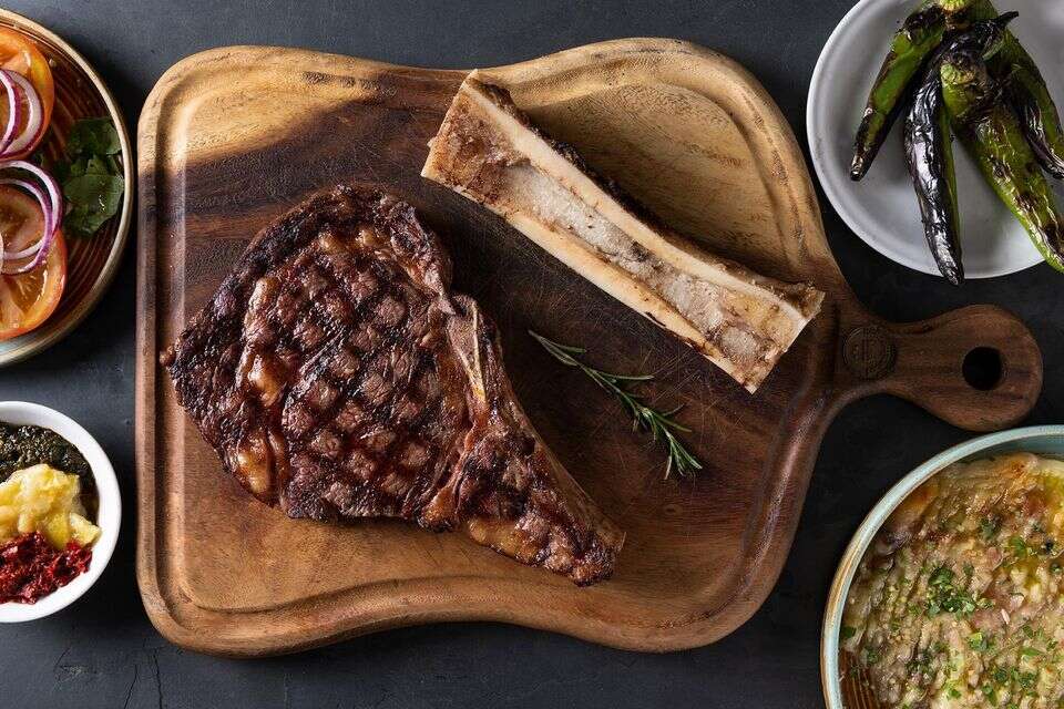 מוסד הבשר האהוב הופך לכשר
, דרור ורשבסקי