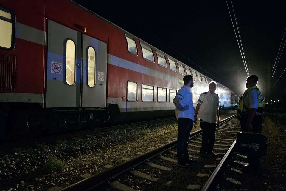 אדם נהרג מפגיעת רכבת בזכרון יעקב, תנועת הרכבות הופסקה
, תיעוד מבצעי מד"א