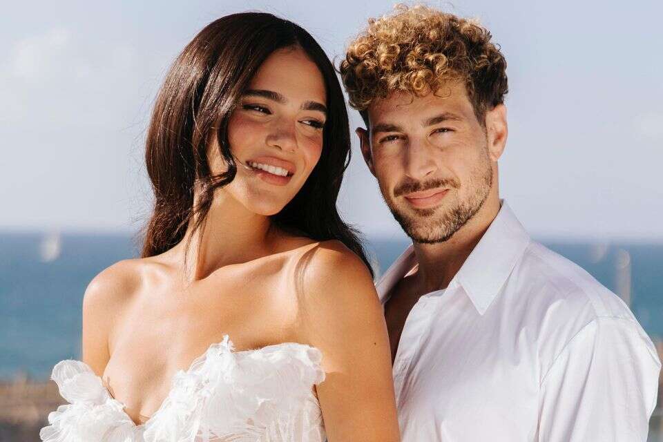 רוצה להיעלם. דור טאוב עם אישתו נויה אריאלי , שי בוזגלו