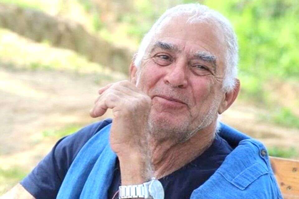 גדי מוזס , ללא