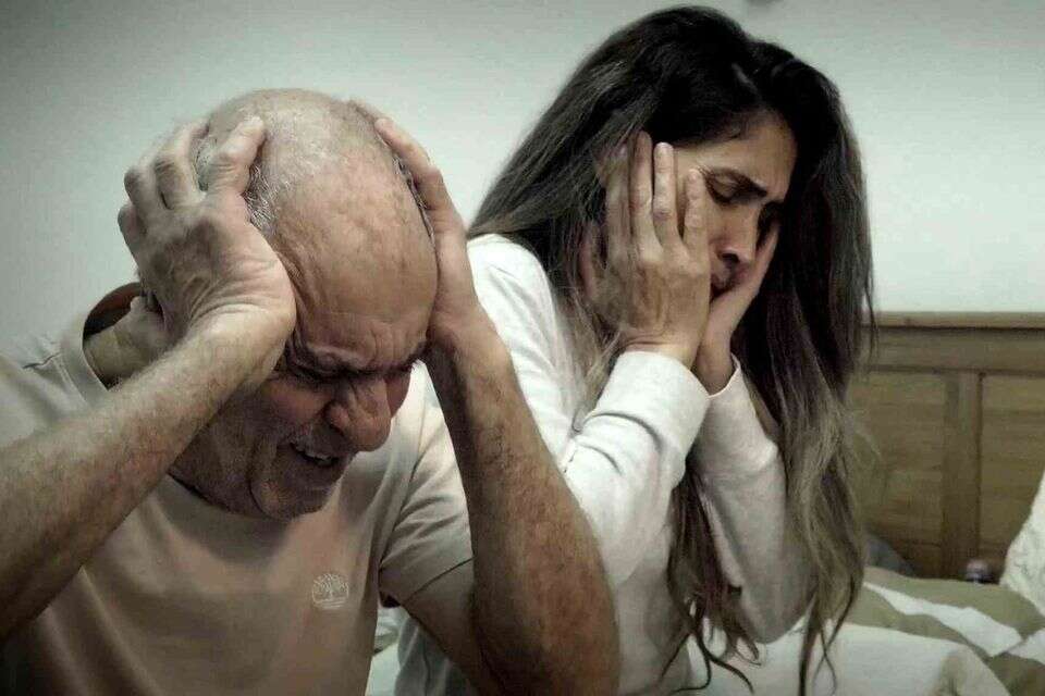 חוסר אונים. מתוך "פרח אדום" ,