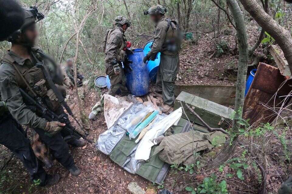 אמצעי לחימה שאותרו בפשיטות צה"ל בדרום לבנון  , דובר צה"ל 