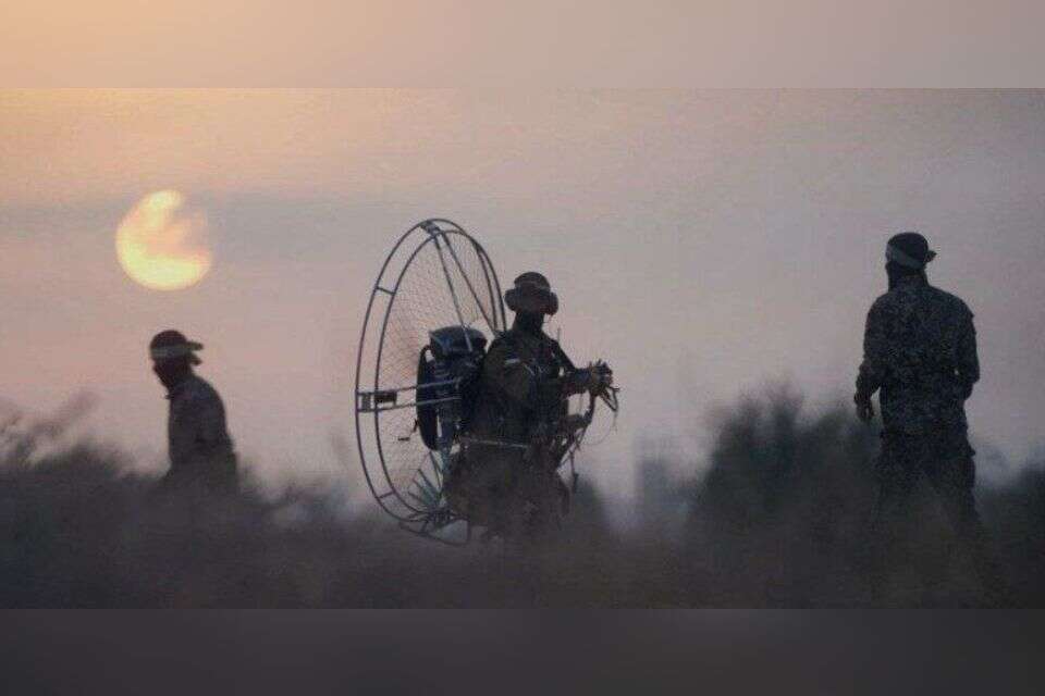 מחבלי חמאס עם רחפנים , רשתות ערביות