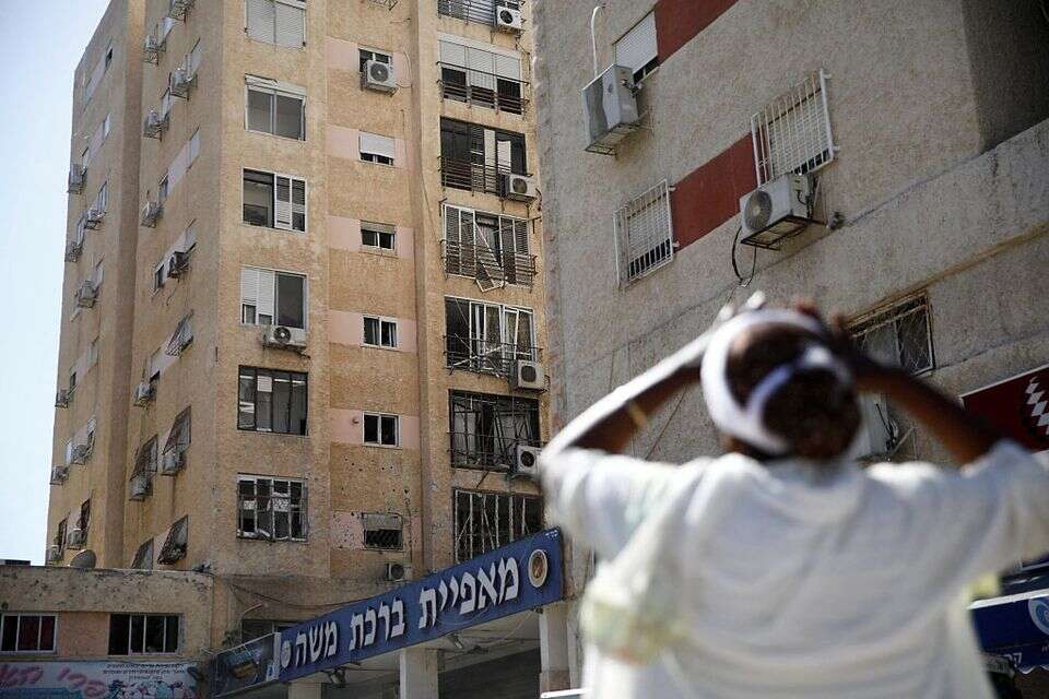 ההרס בקריית ים לאחר פגיעת הטיל , רויטרס
