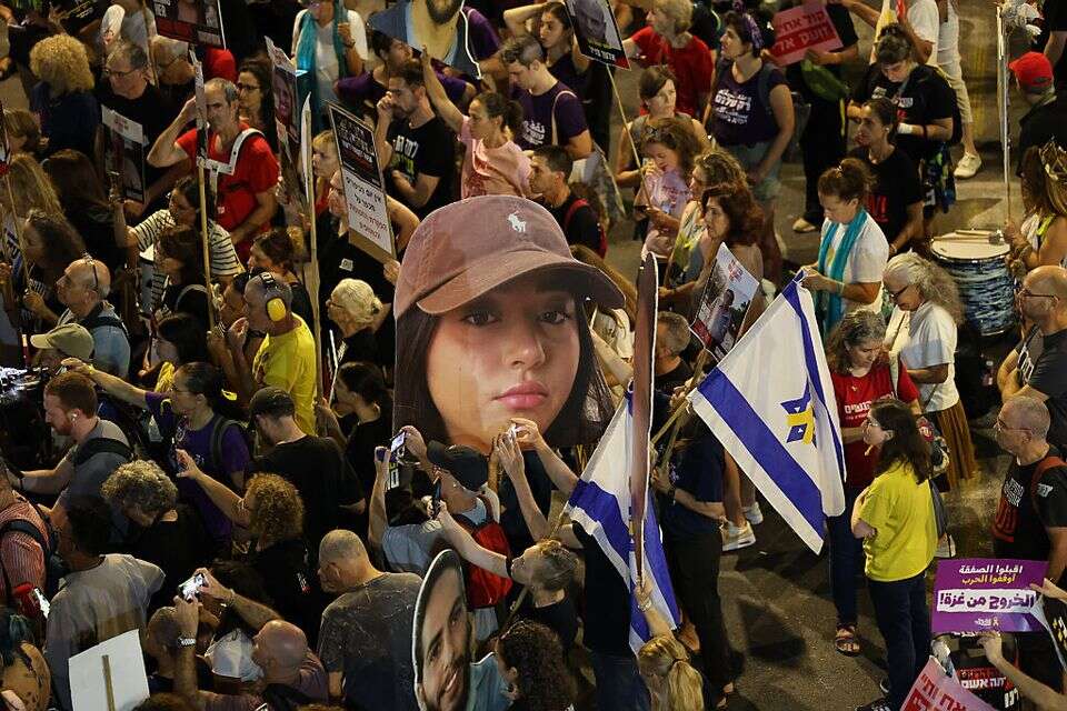 צעדת משפחות חטופים בהובלת מחאת הנשים להחזרת החטופות והחטופים (ארכיון) , קוקו