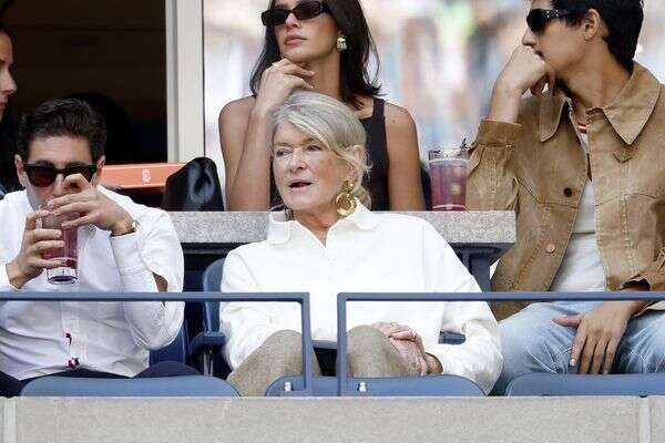 מרתה סטיוארט , EPA/JOHN G. MABANGLO