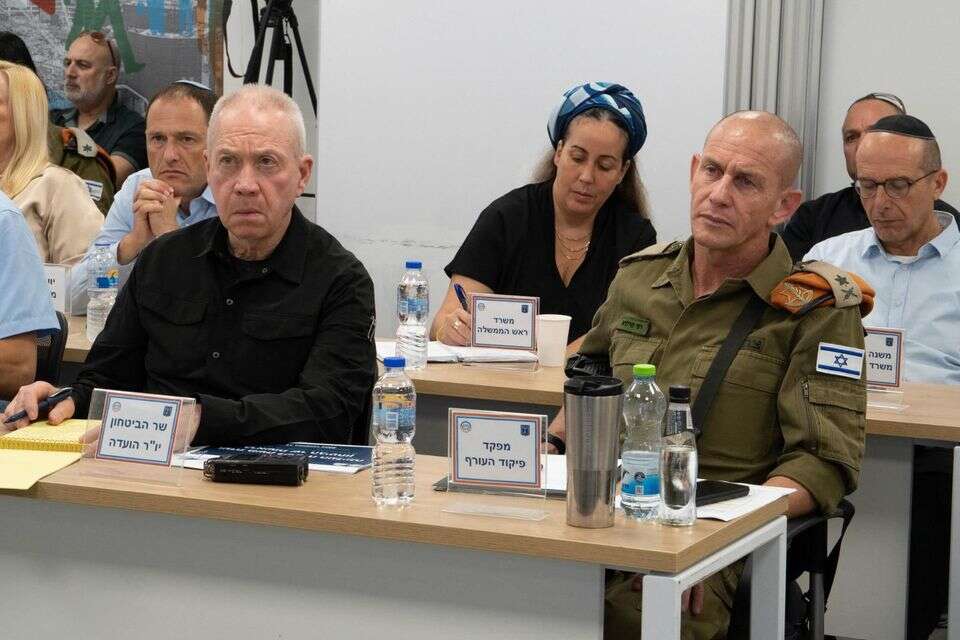 שר הביטחון גלנט בוועדה לניהול המשק בשעת חירום , אריאל חרמוני, משרד הביטחון