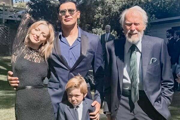 משמאל: פרנצ'סקה איסטווד, בתו של קלינט איסטווד (מימין). נעצרה בחשד לאלימות במשפחה , אינסטגרם