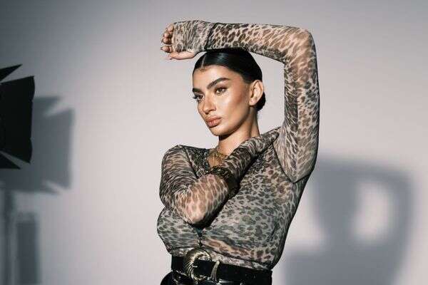 לכו להיבדק. פרידה עוזיאל  , דובב אגמי