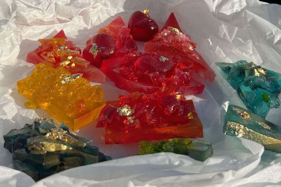 ממתקי קריסטל מסוכרים , דיאנה גלבוב