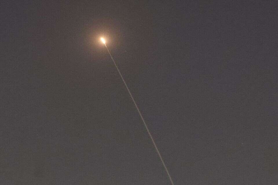 יירוטים (ארכיון) , קוקו