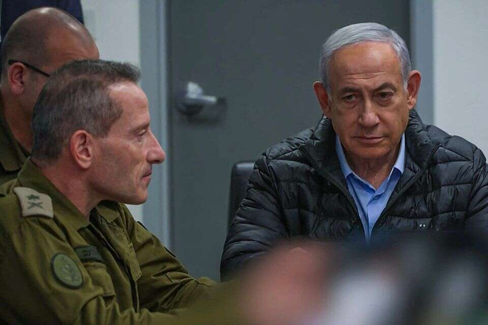 נתניהו בקריה, אמש , AFP