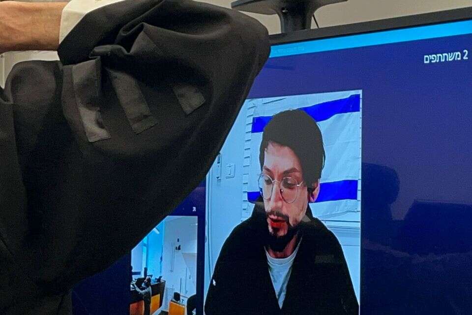 ולדיסלב ויקטורסון, נאשם בריגול , אבי כהן