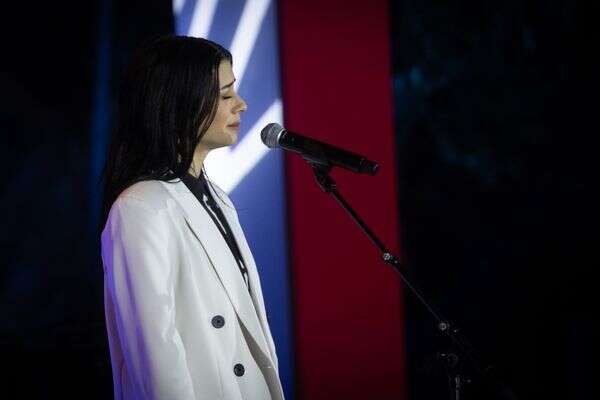  נינט טייב , אורן בן חקון