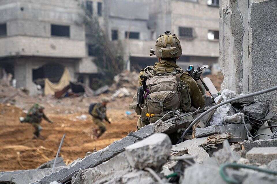 לוחמי גדוד 931 במהלך פשיטה בפאתי דרג' תופאח בצפון רצועה עזה (ארכיון) , דובר צה"ל