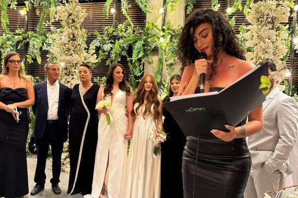 פרידה עוזיאל מחתנת זוג נשים , לור קפאמה דראי