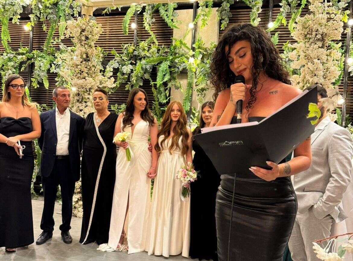 הרבנית: פרידה מחתנת זוג נשים