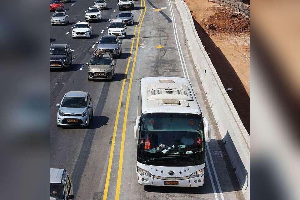 נתיב תחבורה ציבורית באיילון צפון , קוקו