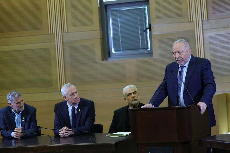 הצהרת ראשי האופוזיציה: ליברמן, לפיד, גנץ, גולן (ארכיון) , יונתן זינדל/פלאש90