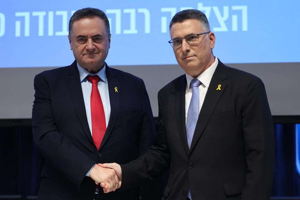 סער וכ"ץ בטקס חילופי התפקידים במשרד החוץ , 