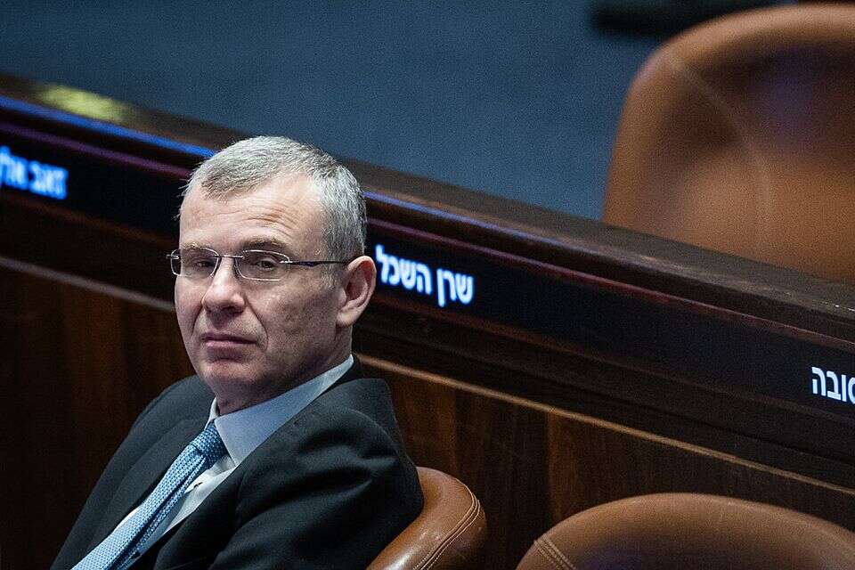 שר המשפטים יריב לוין בכנסת (ארכיון) , יונתן זינדל/פלאש 90