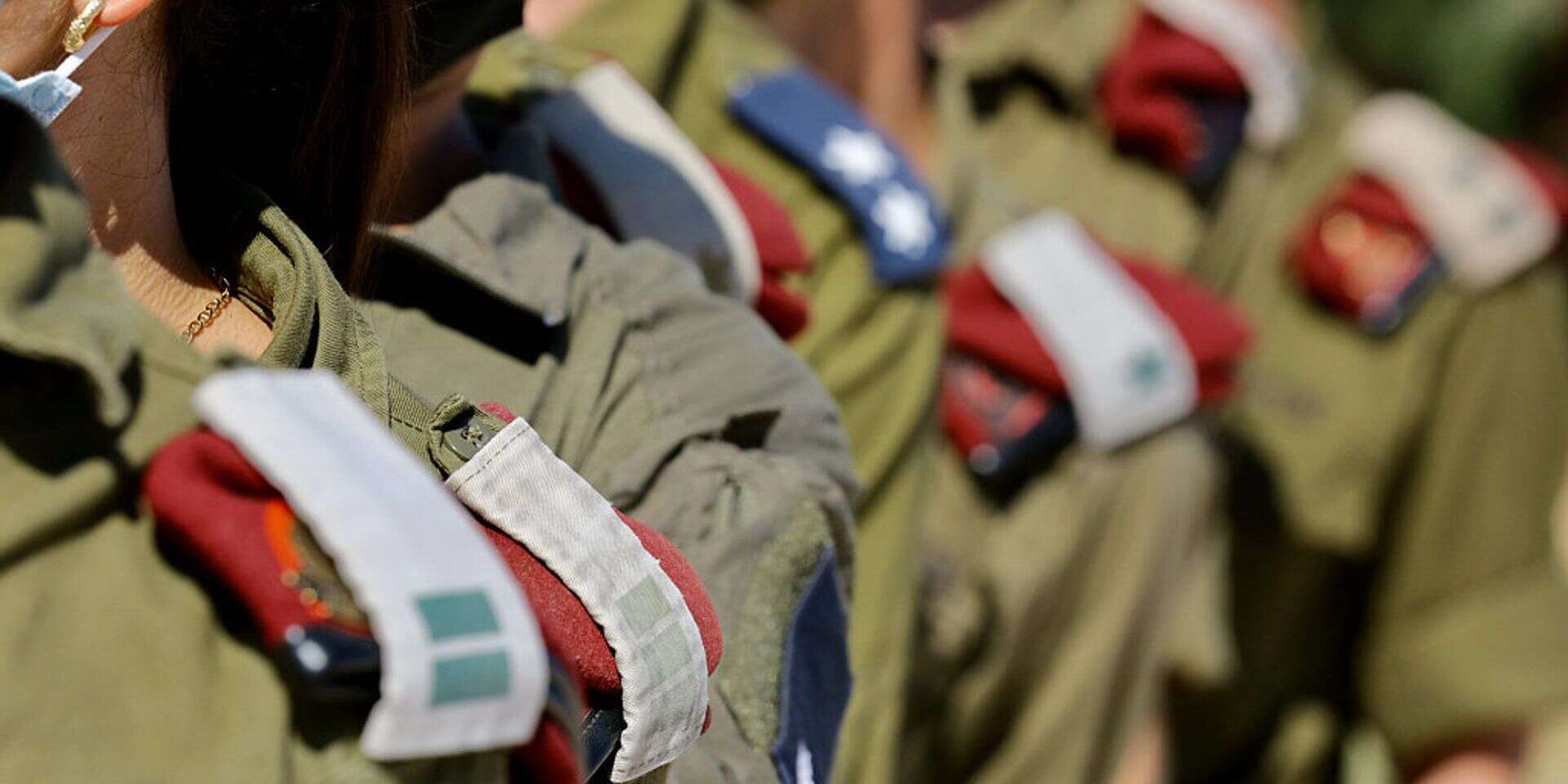 קצינים. כבר מראש חששו בצה"ל מפרישה המונית של אנשי קבע לאחר המלחמה , אורן כהן