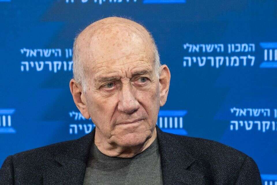 "ממשלת ישראל אינה באמת רוצה לממש את תוכנית 20 הנקודות – היא מעדיפה להנציח את המלחמה". אהוד אולמרט (ארכיון) , עודד קרני