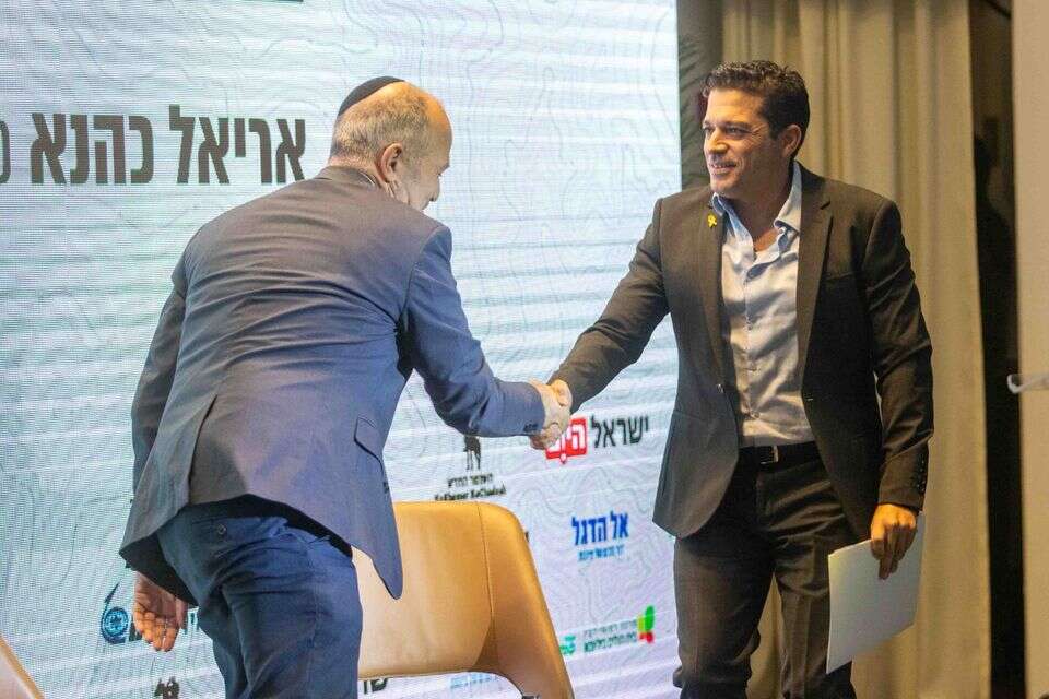 השר שיקלי: "הרבה יותר דחוף להתיישב בגליל מאשר להתיישב בעזה" , אורן בן חקון