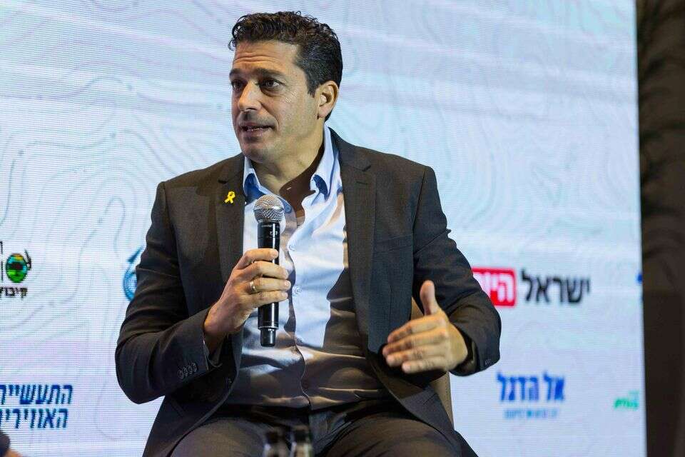 השר שיקלי , לירון מולדובן
