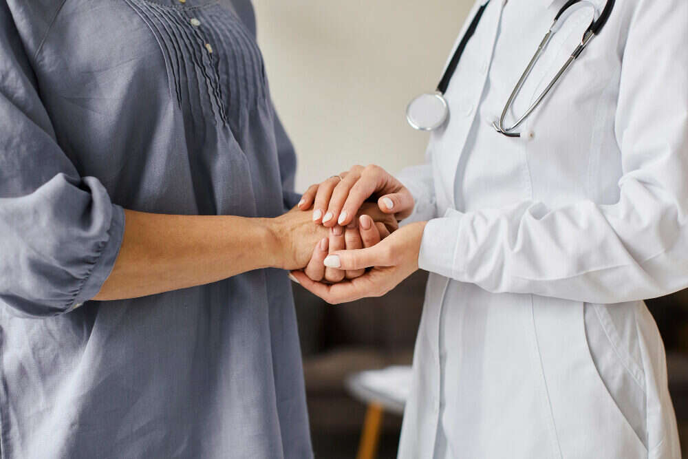 The small signs that most of us ignore - and may indicate ovarian cancer