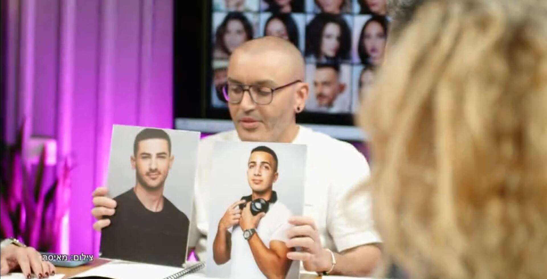 ערן סויסה מחזיק את תמונות העידנים (עידן כהן ועידן תלם) , מאיסה, מערכת For Real