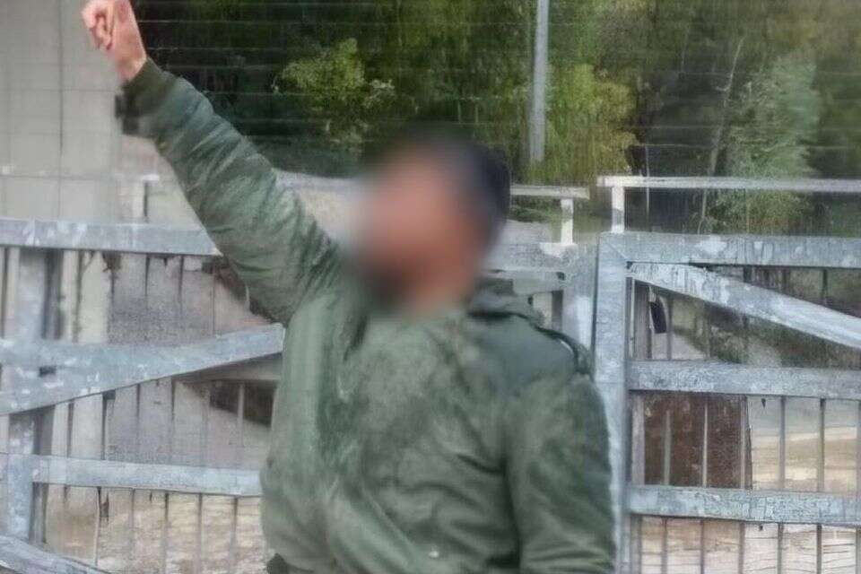 הפלשתיני במדי צה"ל , דוברות המשטרה