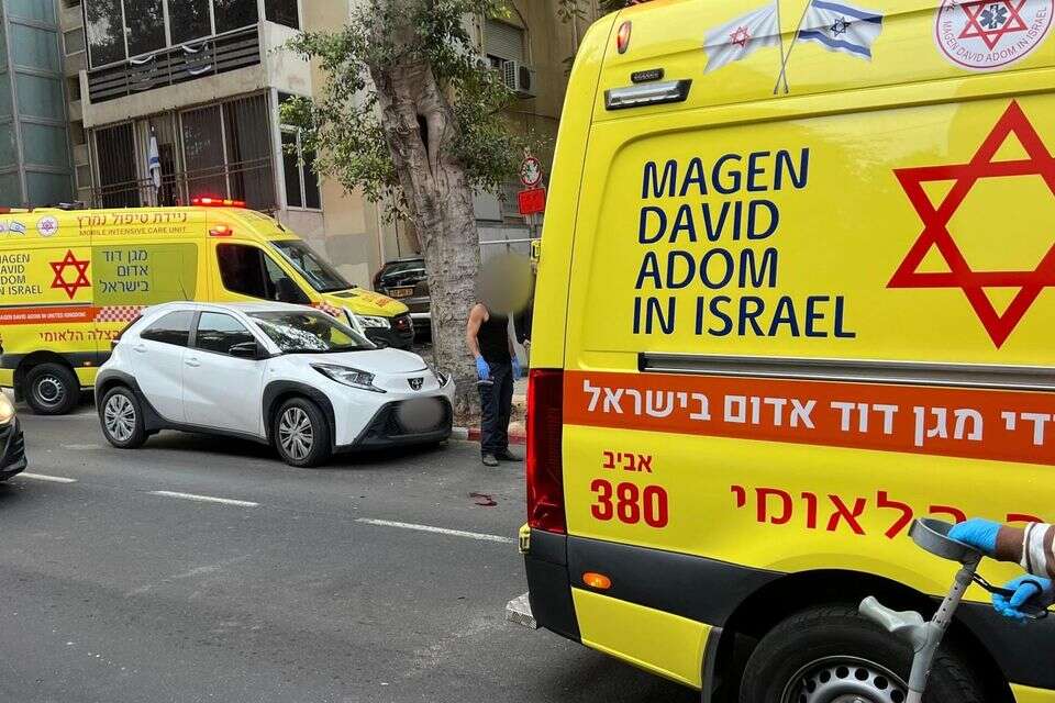 זירת התאונה בדיזנגוף , מד"א