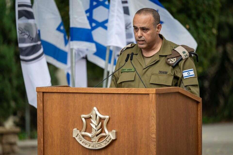 אלוף במיל' תמיר ידעי, מפקד זרוע היבשה לשעבר , .
