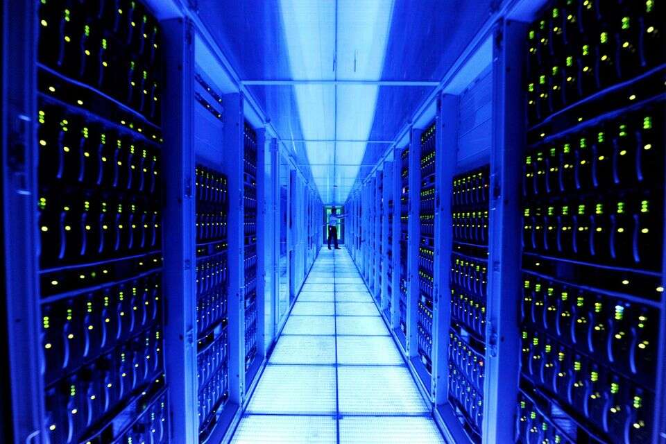 נגרים וחשמלאים: הטאלנטים הבאים של עידן ה-AI